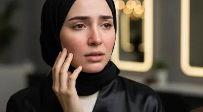 پوست درخشان یا پوست آسیب‌دیده؟ راز میکروبیوم و اشتباه مرگبار شستشوی زیاد صورت!