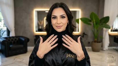 ناخن‌های نود با خطوط مشکی پراکنده (Sketched Nails)