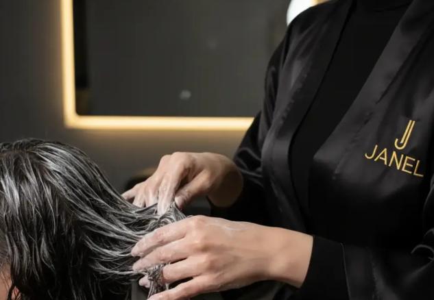 انقلاب پری-پو (Pre-poo) چرا باید قبل از شامپو زدن از ماسک مو استفاده کنیم؟