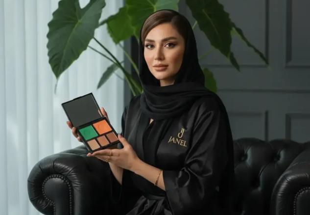 آموزش گریم و پوشاندن جای جوش، ماه گرفتگی و لک: راز داشتن پوستی صاف و مخملی