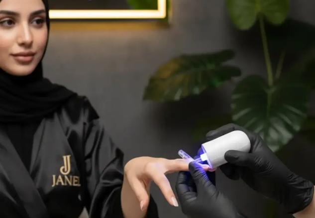 کاشت ناخن ژل ایکس (Gel-X) سالم‌ترین روش اکستنشن با تکنیک کاشت ژلیپس درمشهد