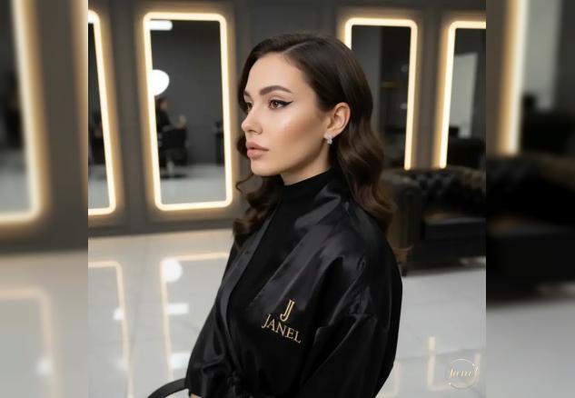 آیا تاتو خط چشم درد دارد؟ تجربه واقعی و روش‌های بی‌حسی VIP در سالن جانل